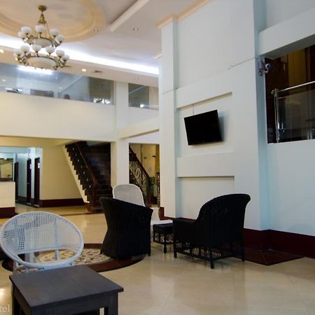 Millennium Hotel Yangon Exterior photo